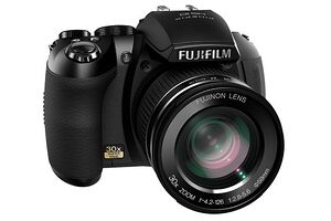 Fujifilm FinePix HS10