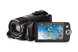 Canon Legria HF200