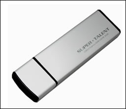 SuperTalentilta USB 3.0 -muistitikku RAM-v�limuistilla