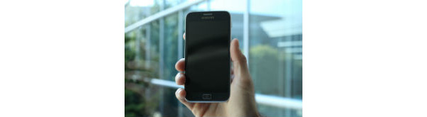 Samsung fremviser verdens første Windows Phone 8 mobil